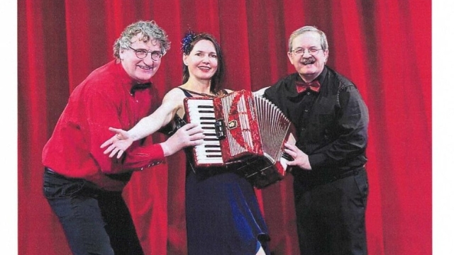 Titelmotiv Kabarett "Viel Meinung - wenig Ahnung"