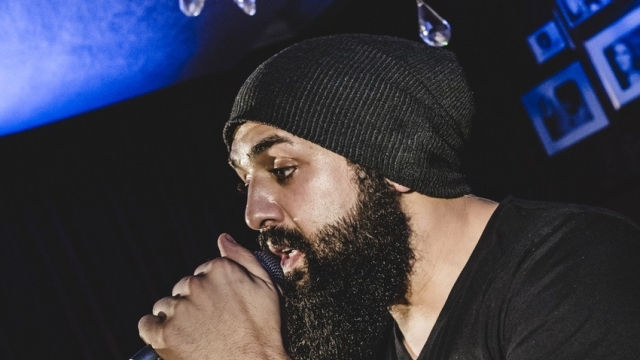 Titelmotiv Tim Ahmed &amp;quot;ganz leise&amp;quot; auf Liedertour