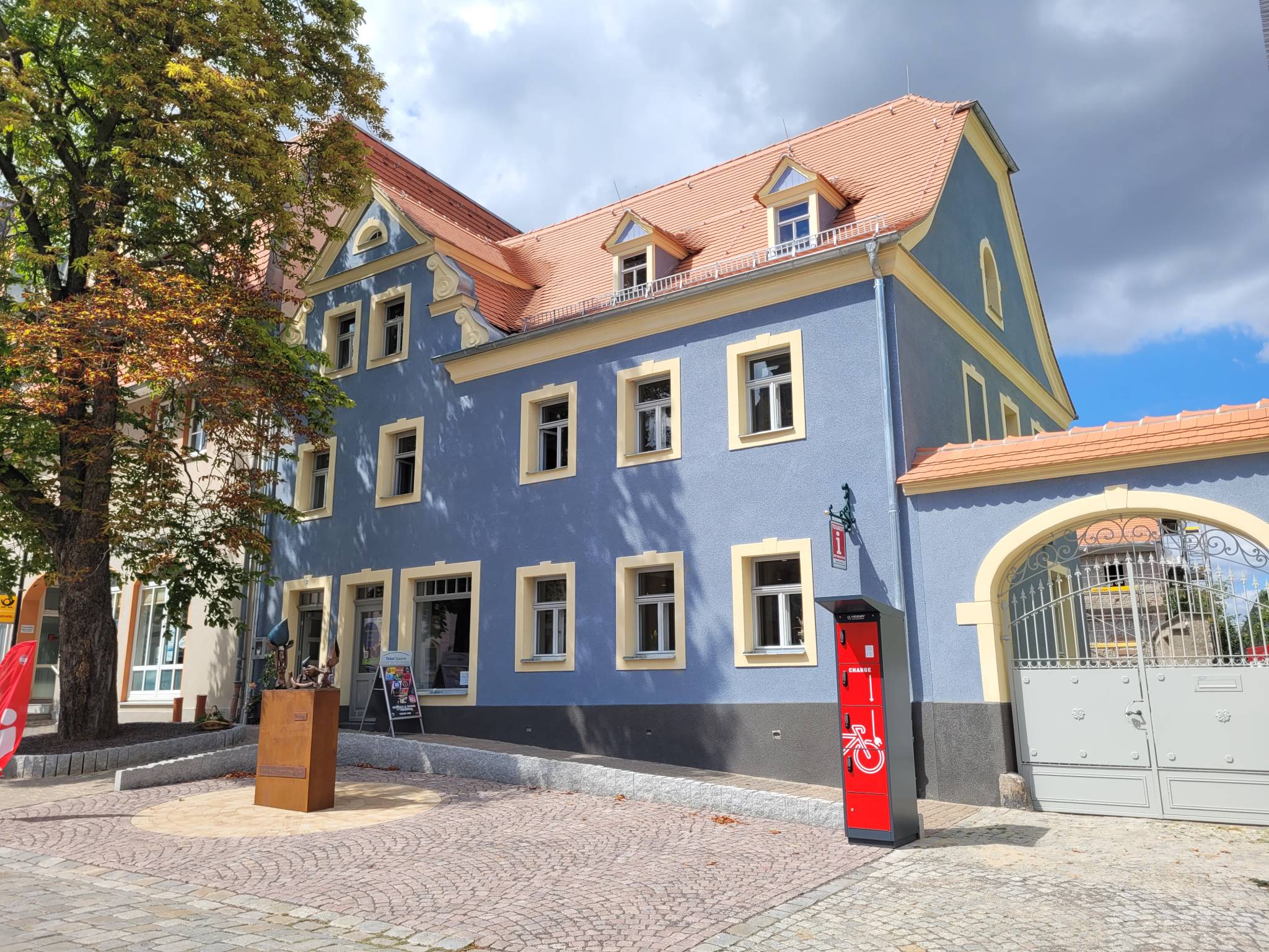 Hintergrundbild Ein Haus mit Geschichte
