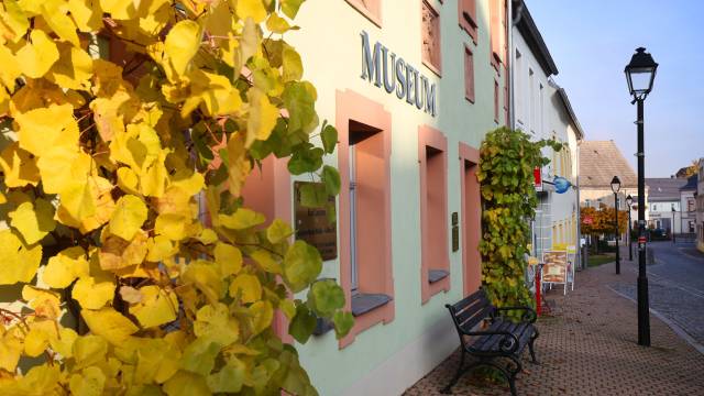 Front des Museumsgebäudes