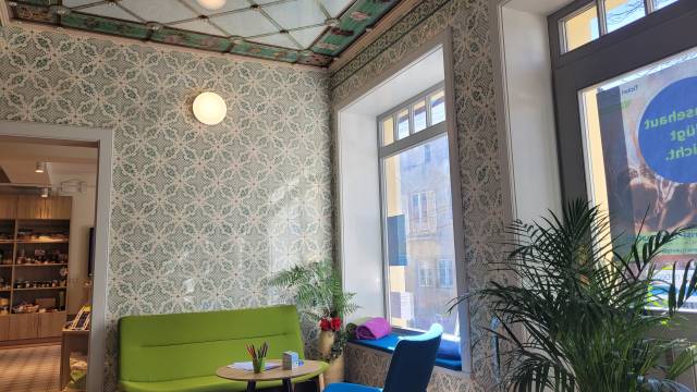 s_bad-lausick-touristinformation-fliesen-und-decke Kurort Bad Lausick - Haus mit Geschichte – Tourismus Bad Lausick