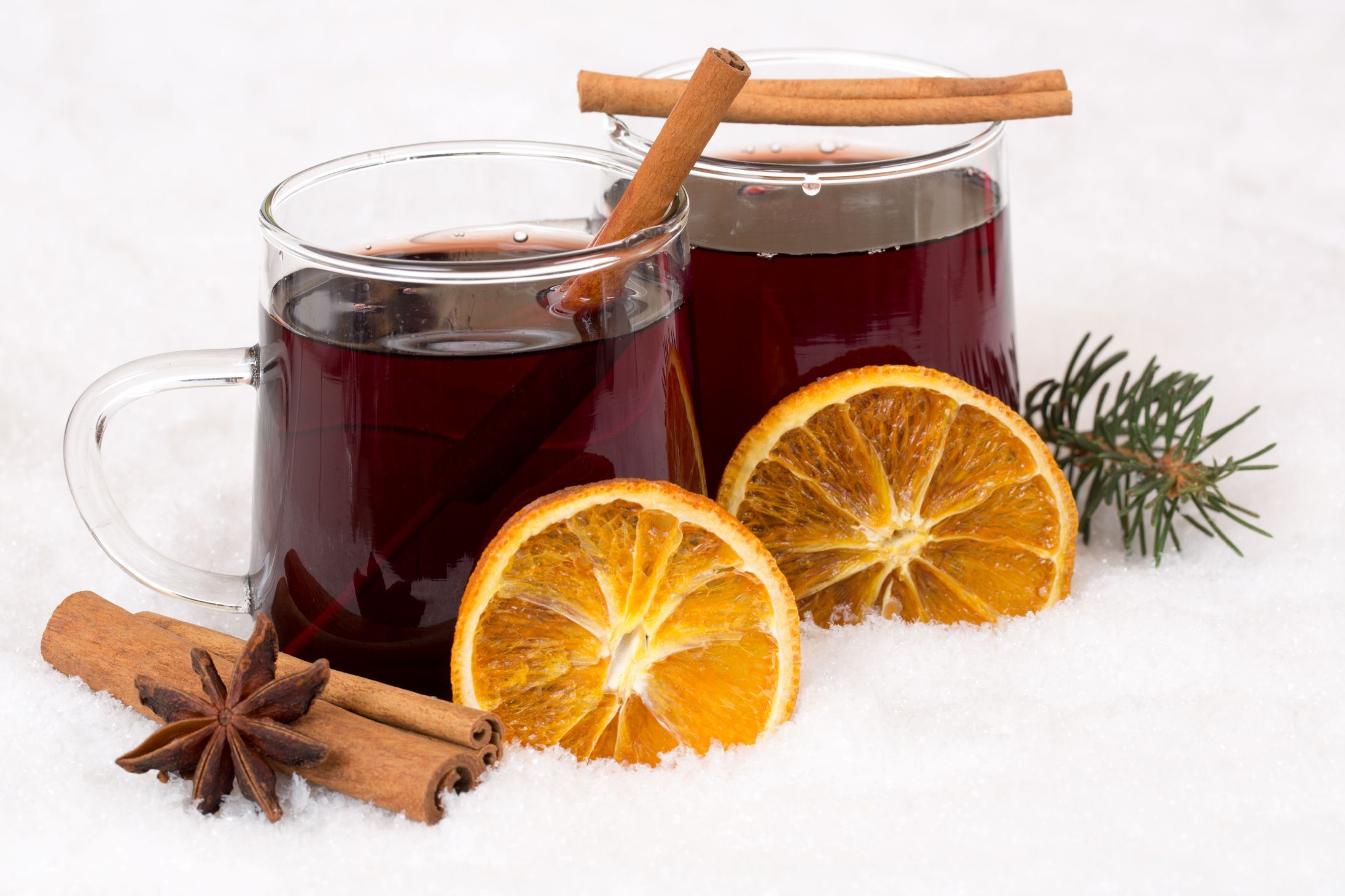 Titelmotiv Exklusiver Neujahrs-Kneipp-Spaziergang mit Gl&uuml;hwein und Winterfrische